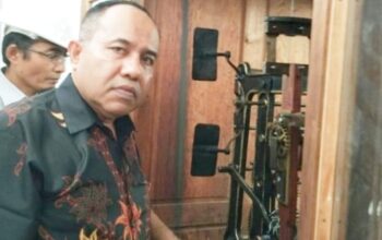 Is Prima Nanda Kenang Perbaikan Jam Gadang Seabad