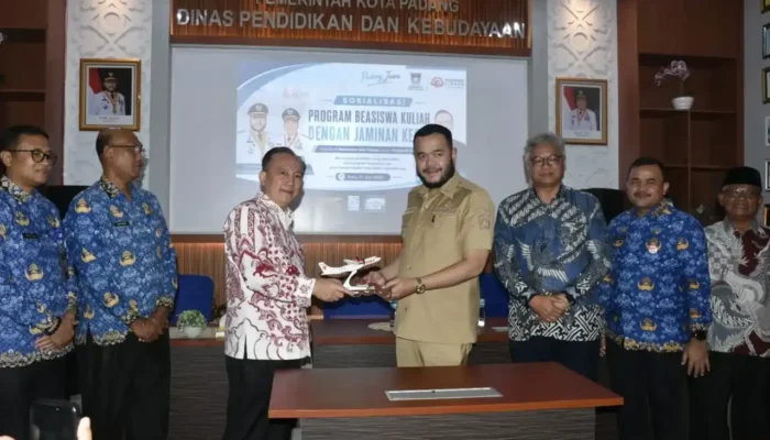 Pemko Padang Buka Beasiswa Vokasi, Jamin Lulusan Langsung Kerja