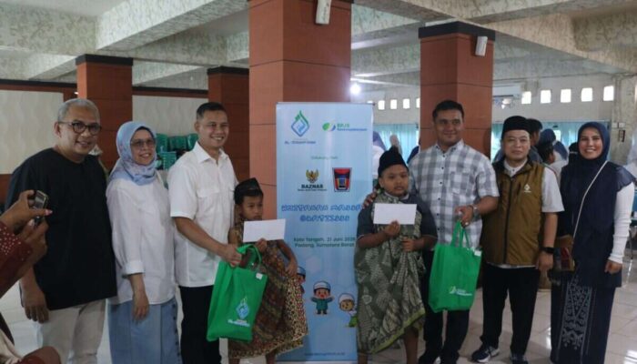 BPJS Ketenagakerjaan Gelar Khitanan Massal Gratis untuk 100 Anak Padang
