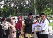marwansyah-raih-penghargaan-asn-model-ketahanan-keluarga-sumbar-2026