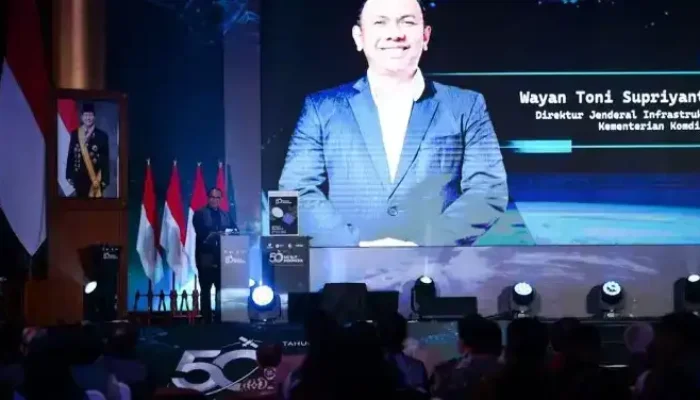 Komdigi Ajak Generasi Muda Bangun Satelit Mandiri