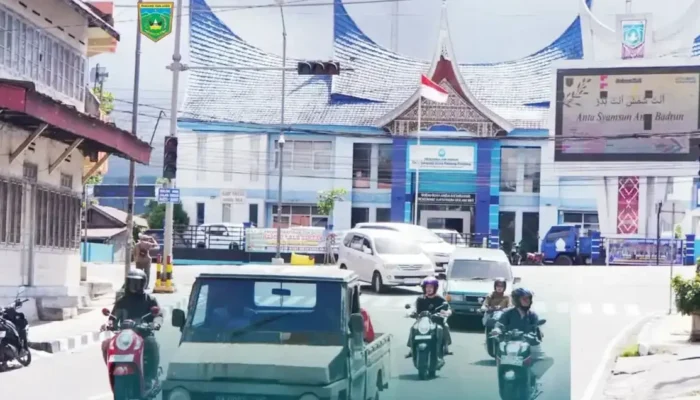 Pemko Padang Panjang Kembalikan Dua Arah Jalan Sudirman