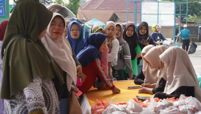 Padang Panjang Gelar GPM, Warga Serbu Bahan Pangan Murah