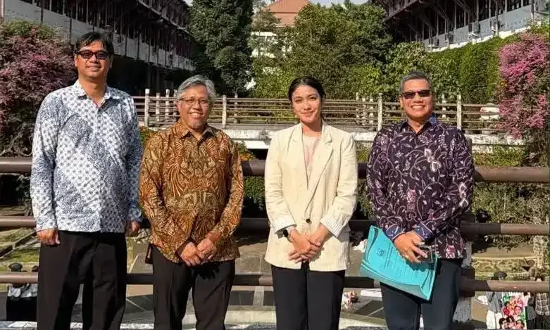 pemkab-dharmasraya-gandeng-itb-percepat-pembangunan-dan-akses-pendidikan