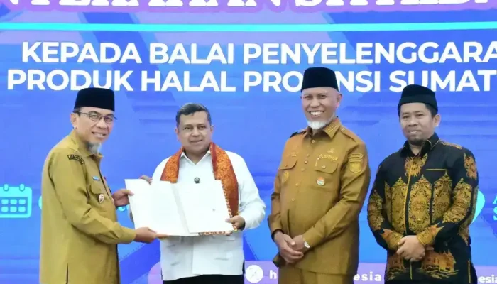 Pemko Padang Hibahkan Lahan untuk Percepat Layanan Halal