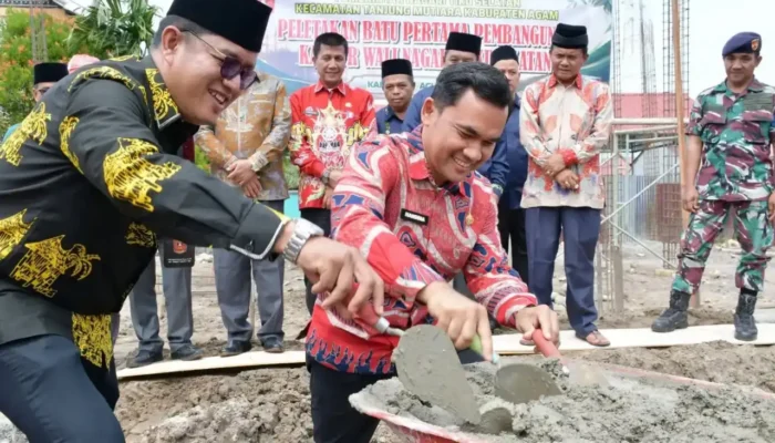 Agam Bangun Kantor Wali Nagari Tiku Selatan Baru
